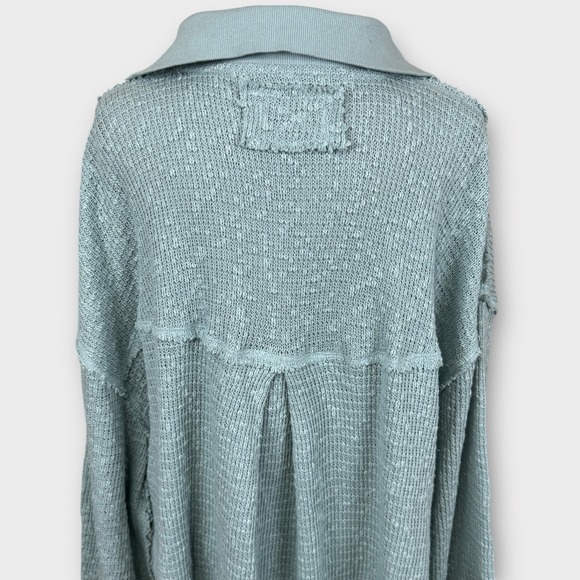 Free People We The Free Knit Catch Waves Hacci Blue Collar Top Sweater Size M - Picture 8 of 10